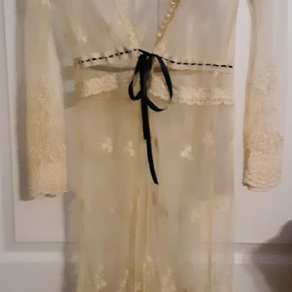 lace duster